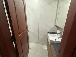Dmanor (D16), Terrace #614982931